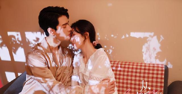 離婚后，美女總裁倒追我