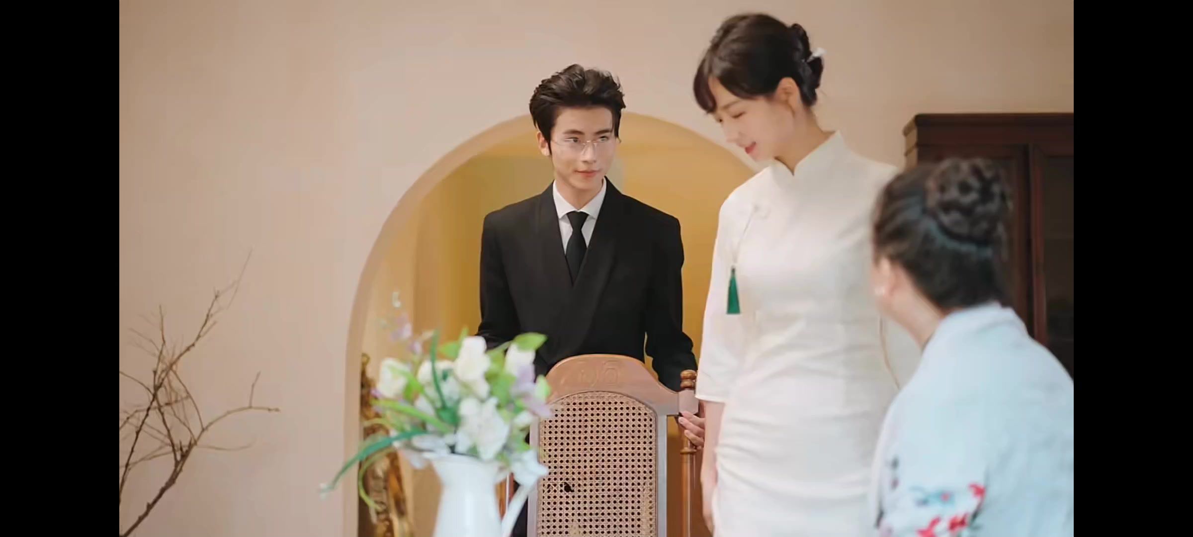閃婚后總裁淪陷了（婚后淪陷）（閃婚令總裁陷入情網(wǎng)）
